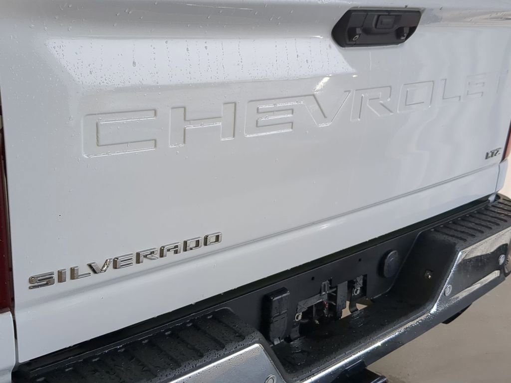 Used 2022 Chevrolet Silverado 2500 LTZ w/ LTZ Texas Edition AWD/4WD image 15