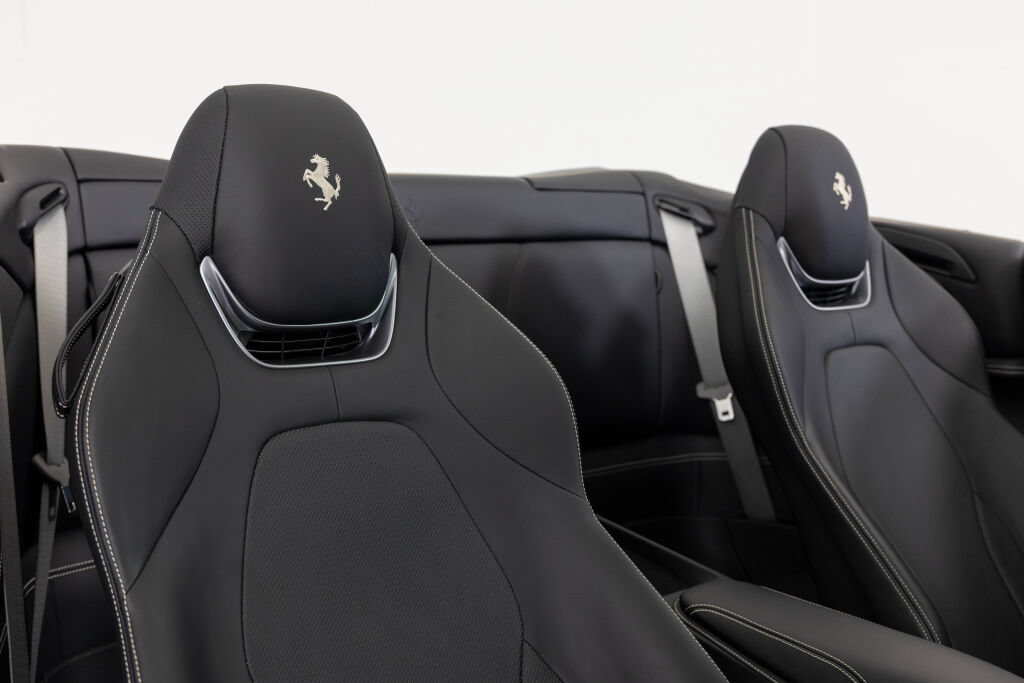 Certified 2023 Ferrari Portofino M RWD image 49