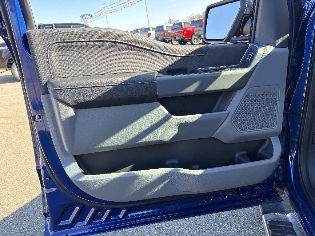 New 2026 Ford F150 XLT w/ Equipment Group 302A MID image 29