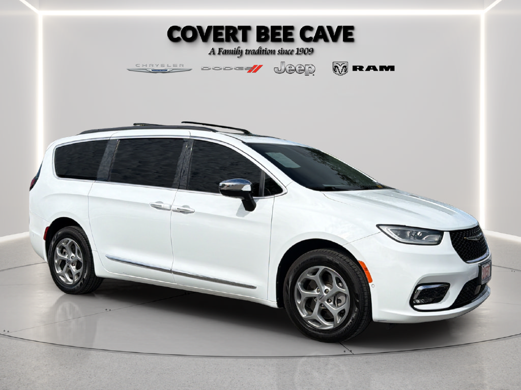 Used 2023 Chrysler Pacifica Limited w/ Uconnect Theater Family Group AWD/4WD 360° Tour