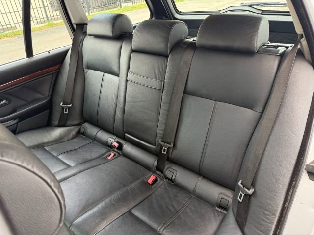 Used 2003 BMW 525i Wagon image 23