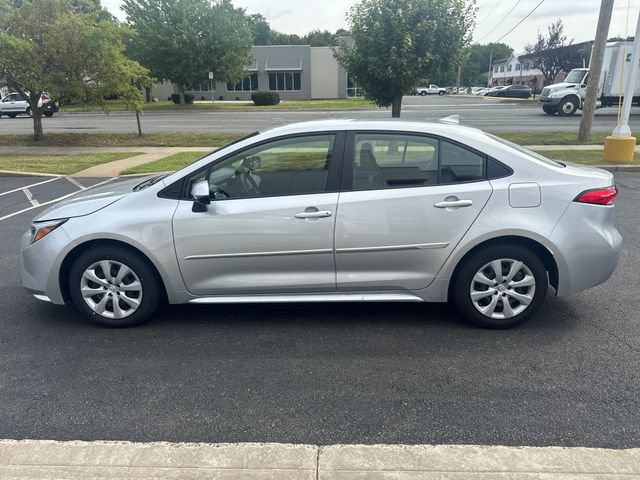 Certified 2026 Toyota Corolla LE FWD image 6
