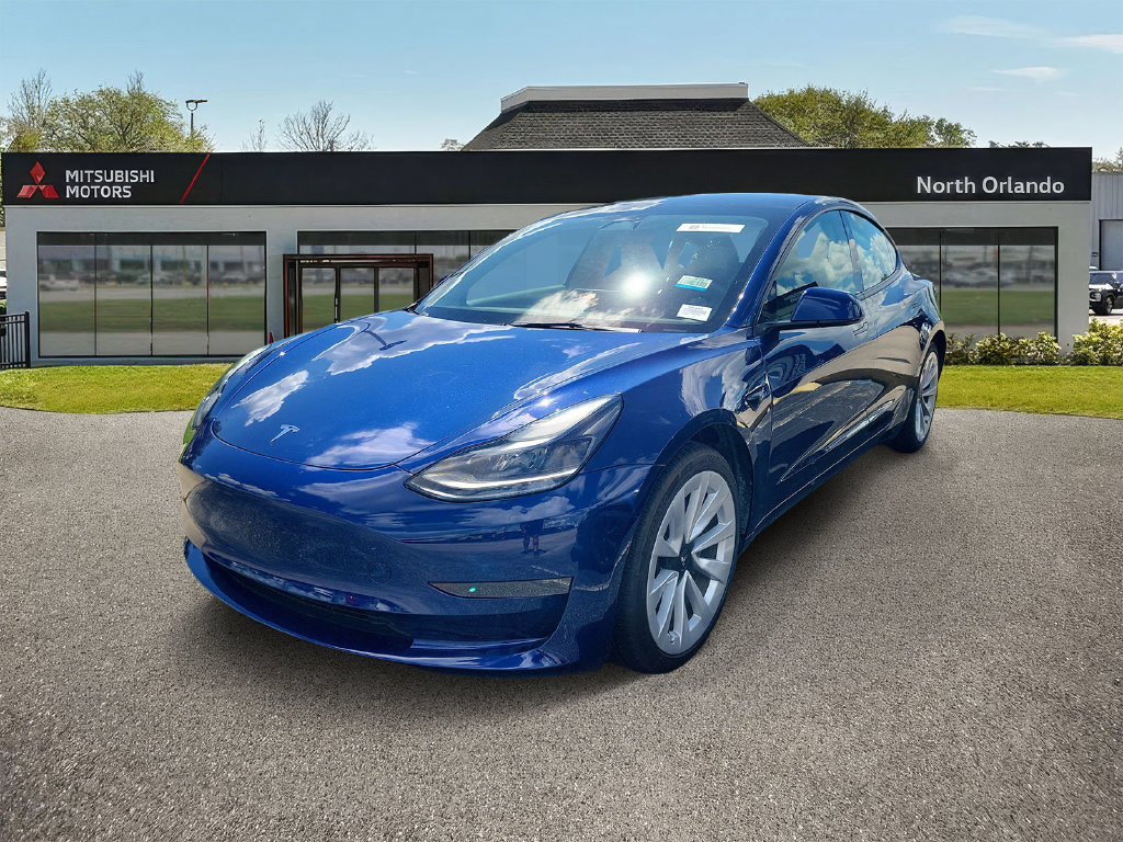 Used 2023 Tesla Model 3 Standard Range RWD image 1