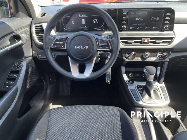 Used 2026 Kia Seltos LX AWD/4WD image 28