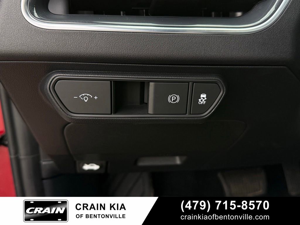 Certified 2025 Kia K4 GT-Line w/ GT-Line Sunroof Package FWD image 12