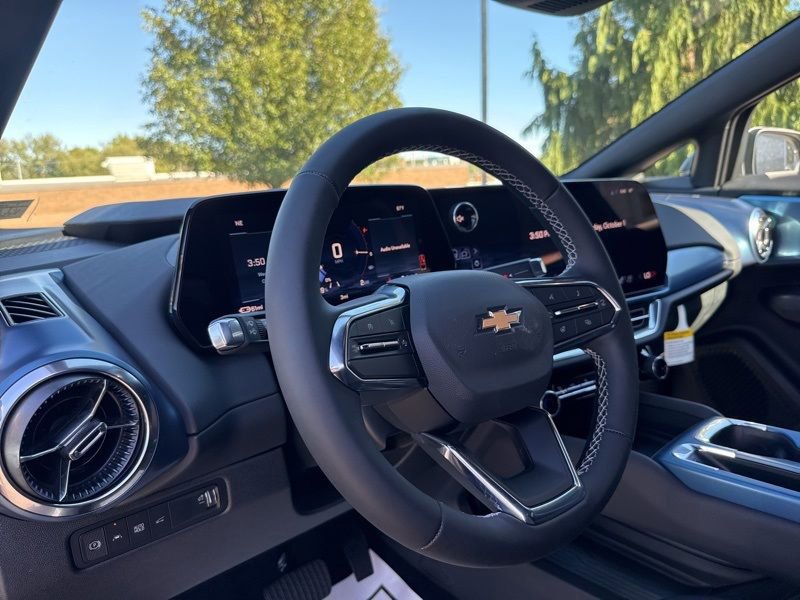 New 2026 Chevrolet Equinox EV LT w/ Convenience Package II image 9