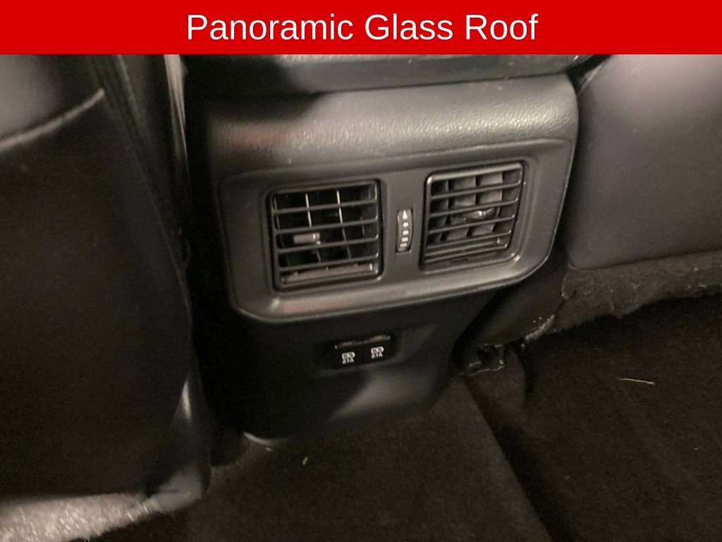 Used 2020 Toyota RAV4 Limited image 15