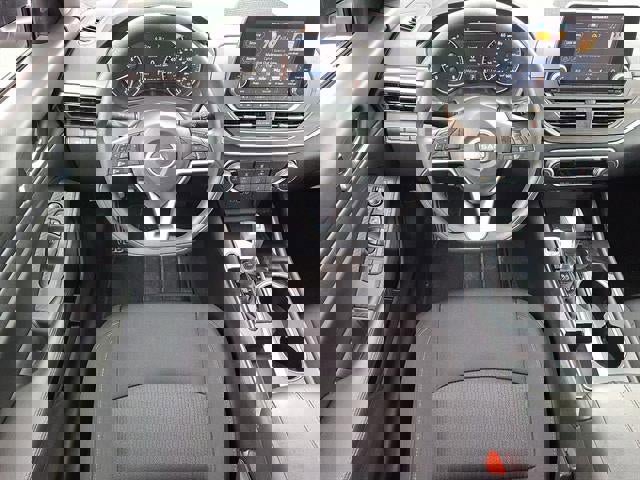 Certified 2024 Nissan Altima 2.5 SV image 11