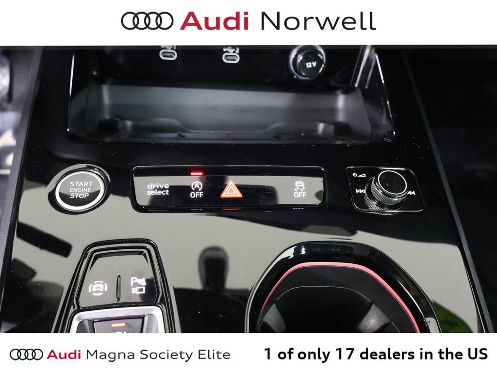 Used 2025 Audi A5 2.0T Premium Plus w/ Premium Plus AWD/4WD image 5