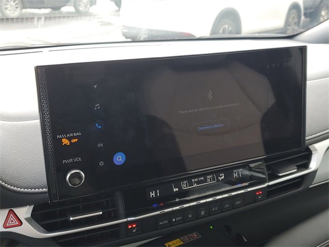 Used 2025 Toyota Sienna XSE image 29