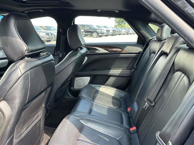 Used 2020 Lincoln MKZ Reserve w/ Luxury Package AWD/4WD image 10