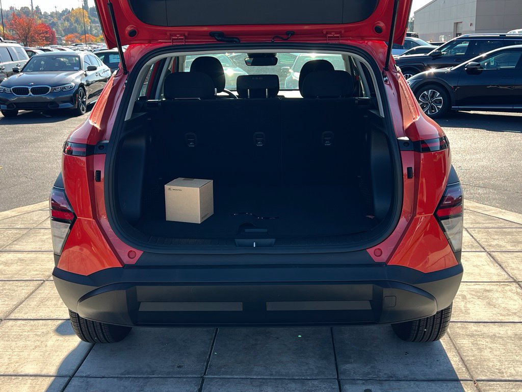 Certified 2026 Hyundai Kona SE AWD/4WD image 10