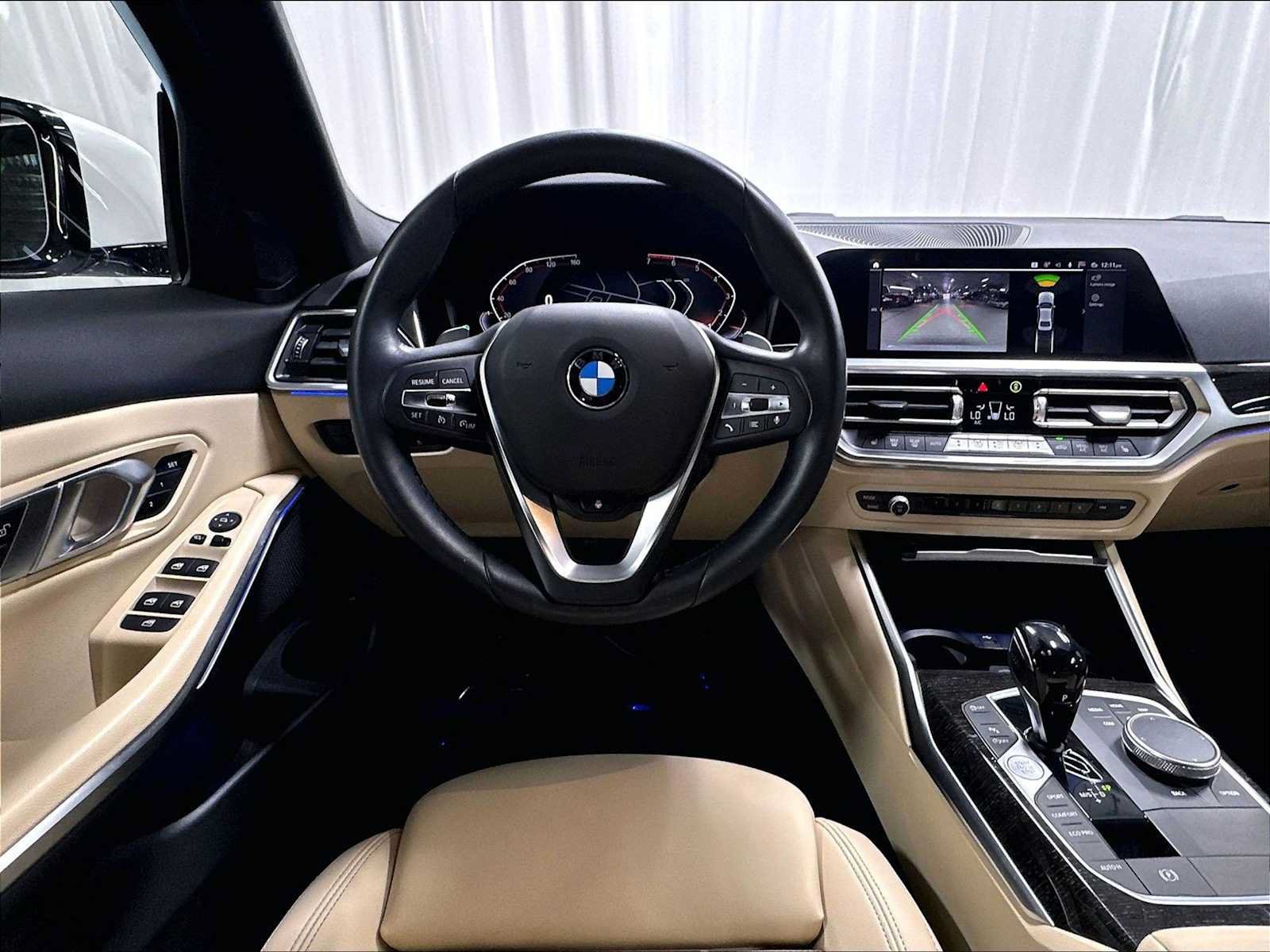 Used 2022 BMW 330i Sedan w/ Premium Package RWD image 16