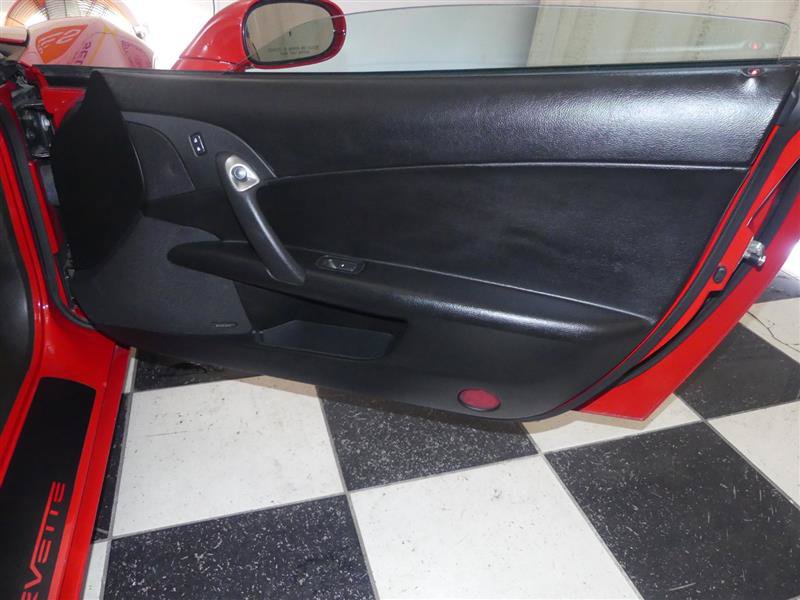 Used 2006 Chevrolet Corvette Z06 RWD image 24
