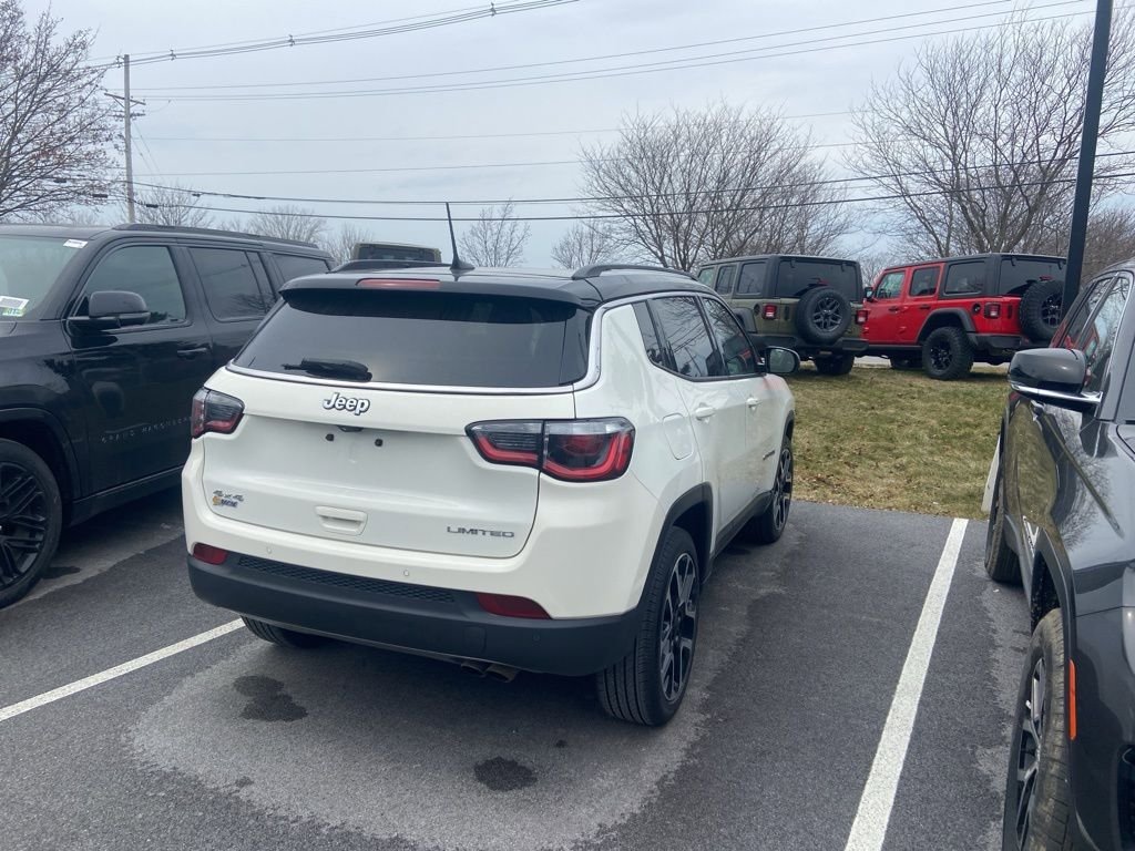 Used 2021 Jeep Compass Limited w/ Sun and Sound Group image 5