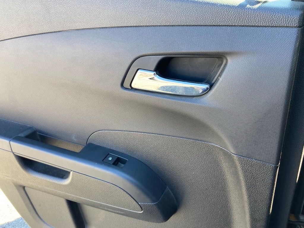 Used 2016 Chevrolet Sonic LT FWD image 22