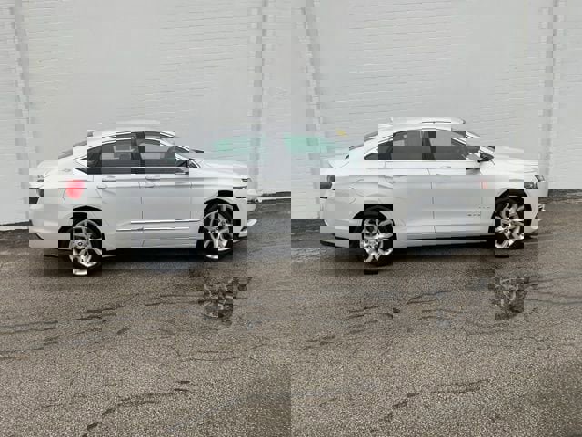 Used 2019 Chevrolet Impala Premier image 3