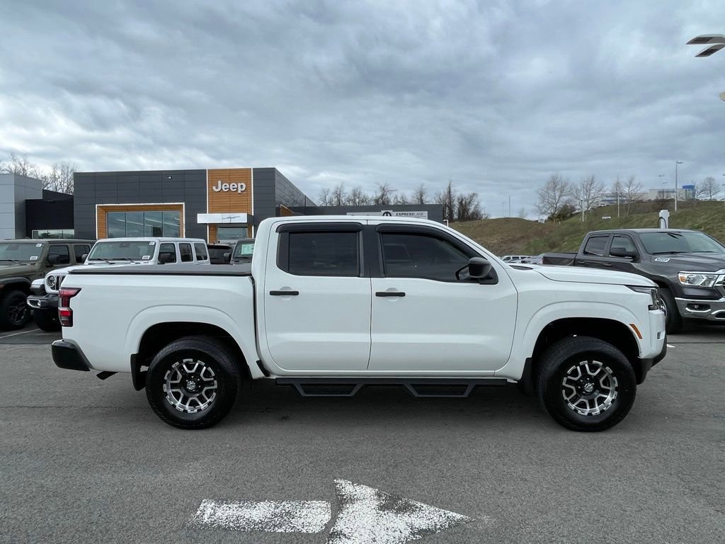 Used 2024 Nissan Frontier S w/ Tow Package image 2