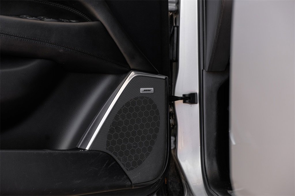 Used 2019 Cadillac Escalade ESV Luxury image 49