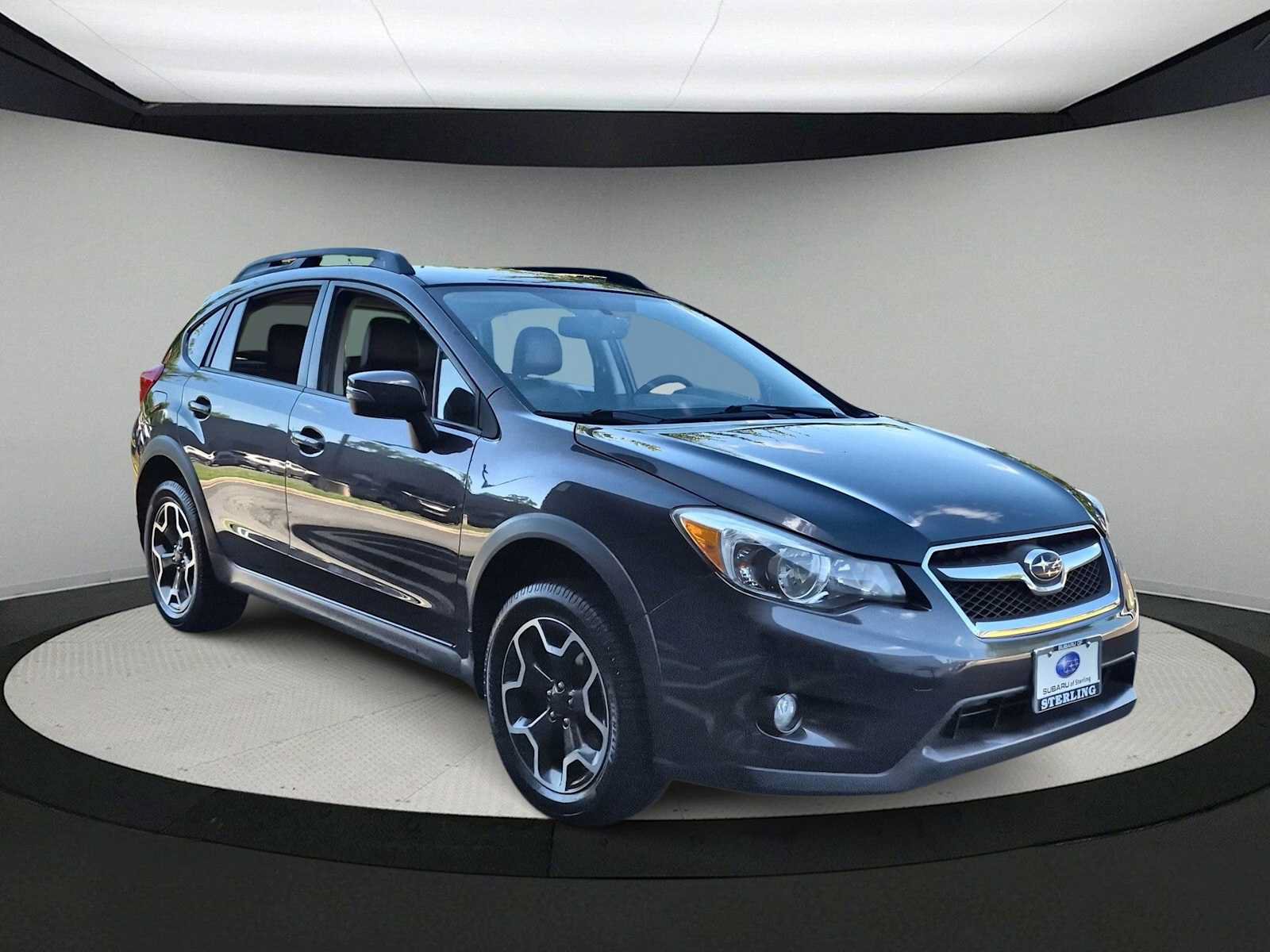 Used 2015 Subaru Crosstrek 2.0i Limited w/ Popular Package #2 AWD/4WD image 2