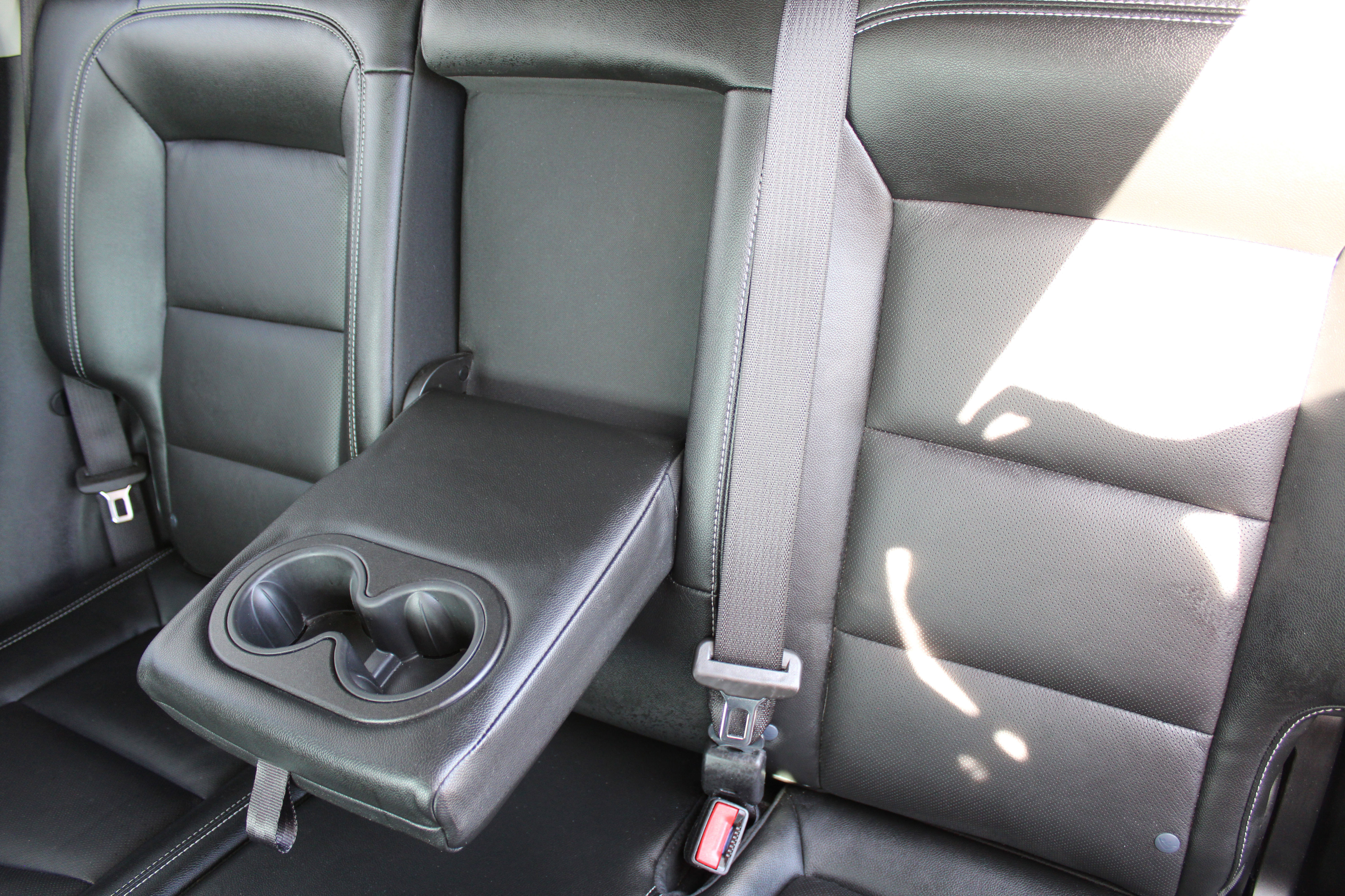 Used 2024 GMC Terrain SLT image 57