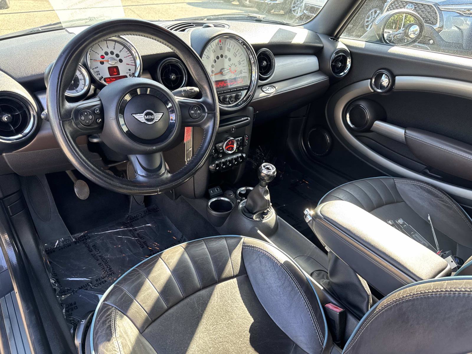 Used 2013 MINI Cooper Convertible image 25