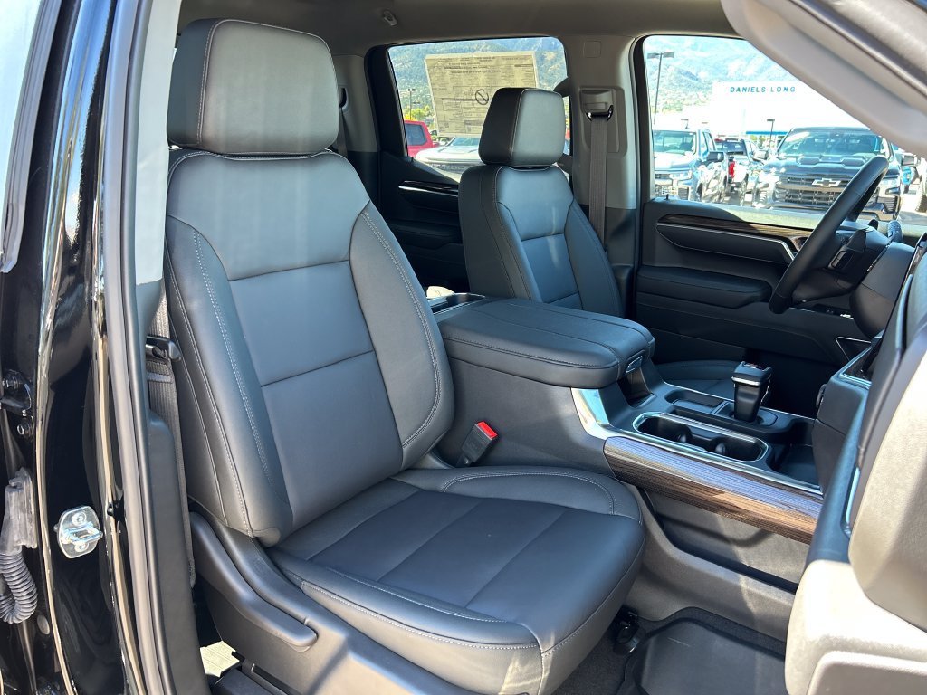 New 2026 Chevrolet Silverado 1500 LT Trail Boss w/ Safety Package AWD/4WD image 18