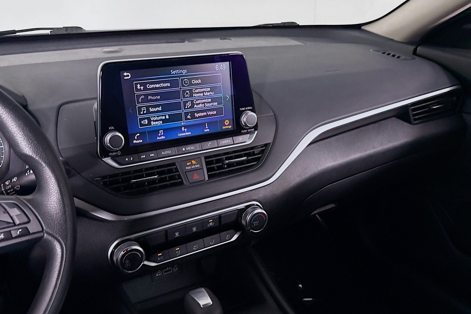 Used 2025 Nissan Altima 2.5 S FWD image 20