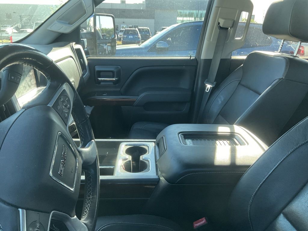 Used 2018 GMC Sierra 2500 SLT w/ Duramax Plus Package image 12