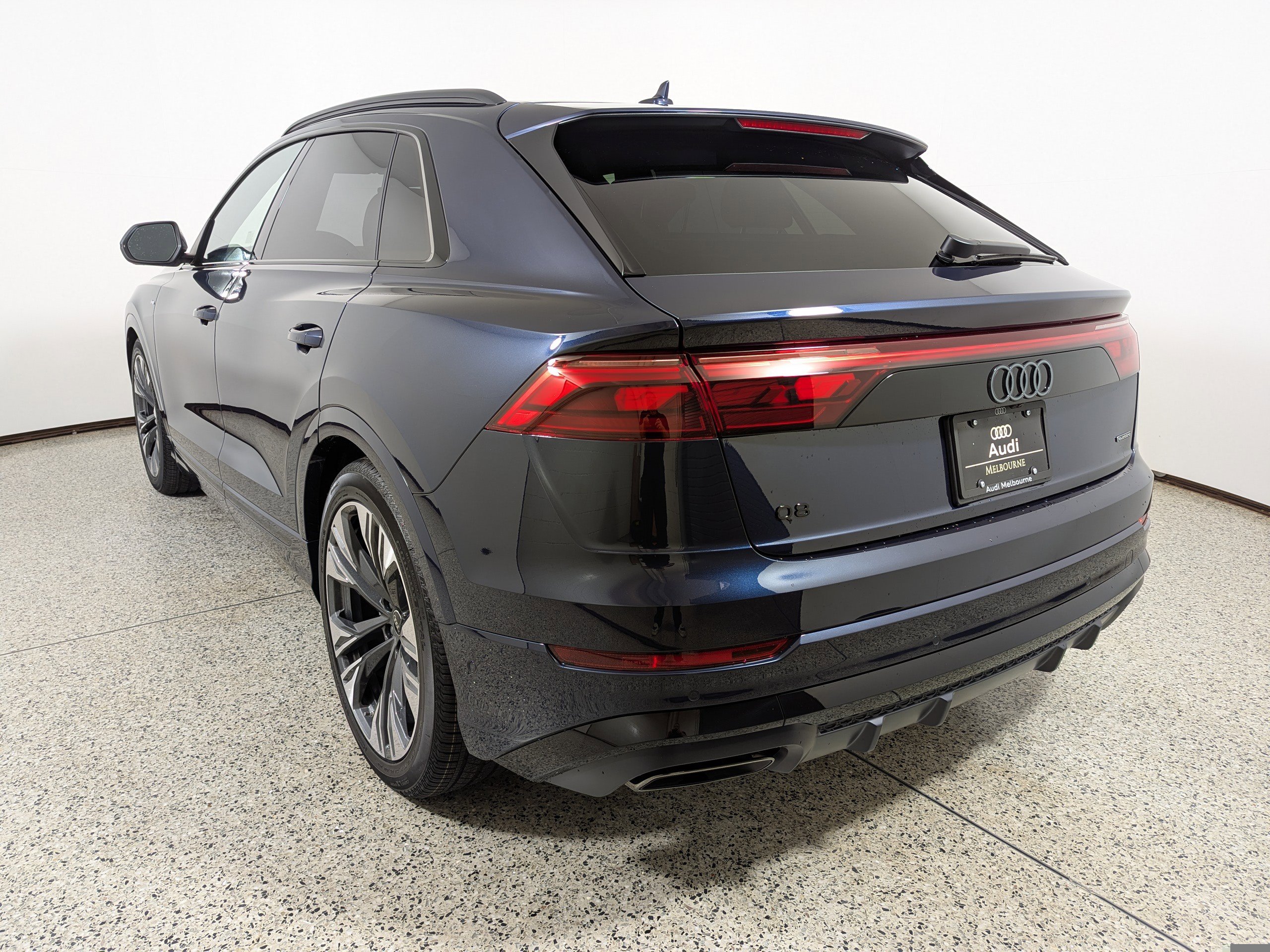New 2026 Audi Q8 Prestige image 5