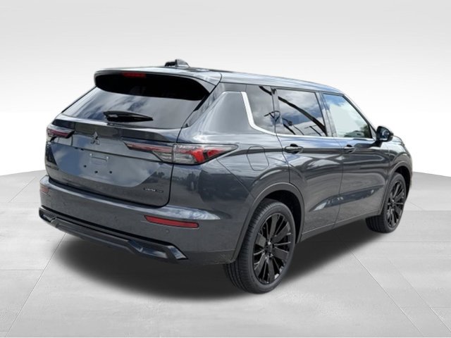 New 2026 Mitsubishi Outlander LE FWD image 4