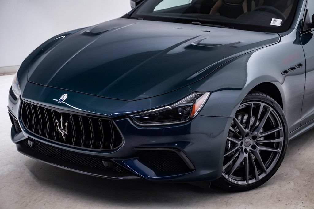 Used 2024 Maserati Ghibli Trofeo RWD image 4