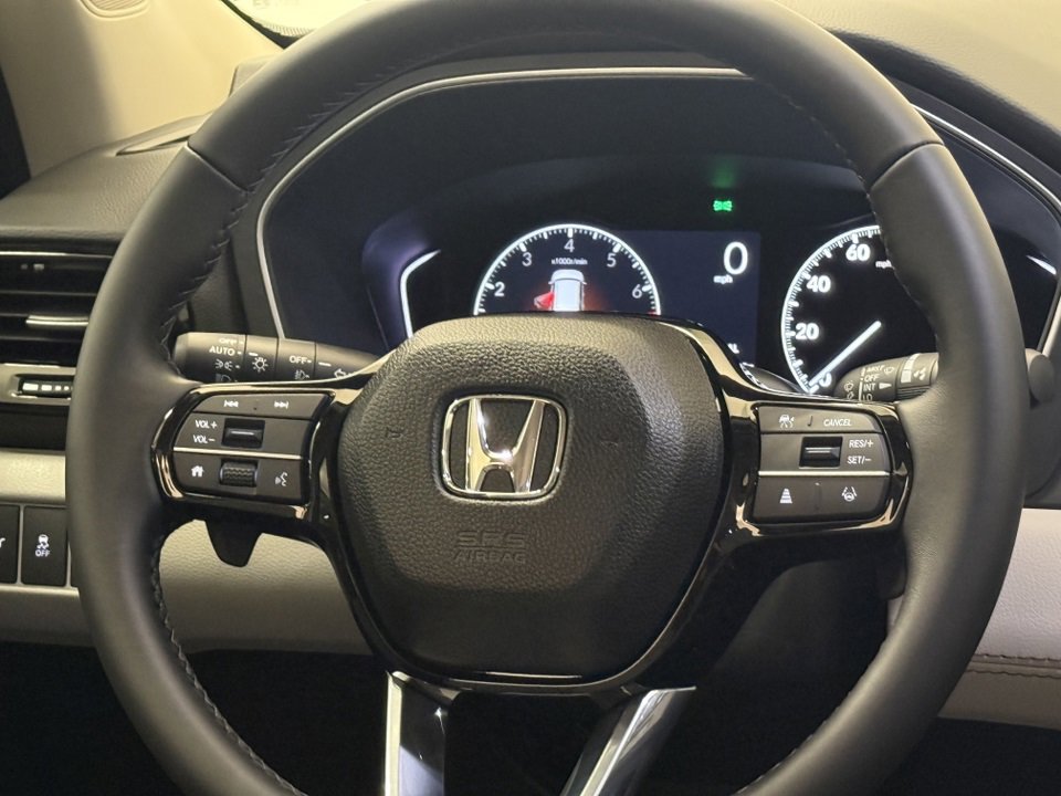 New 2025 Honda Pilot EX-L image 13