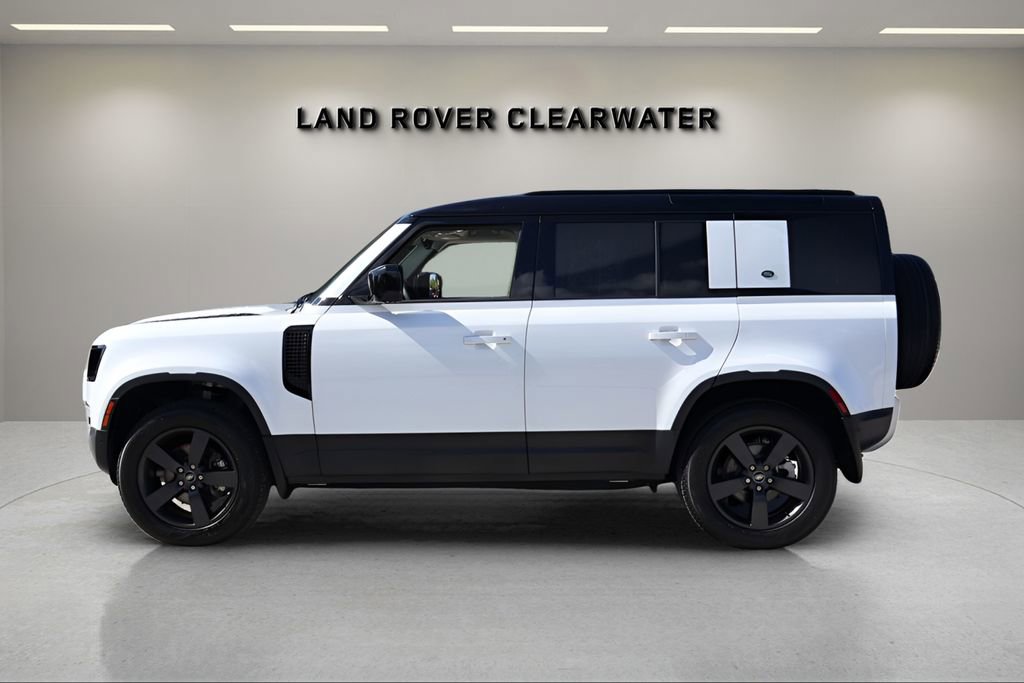 Used 2024 Land Rover Defender 110 S AWD/4WD image 2