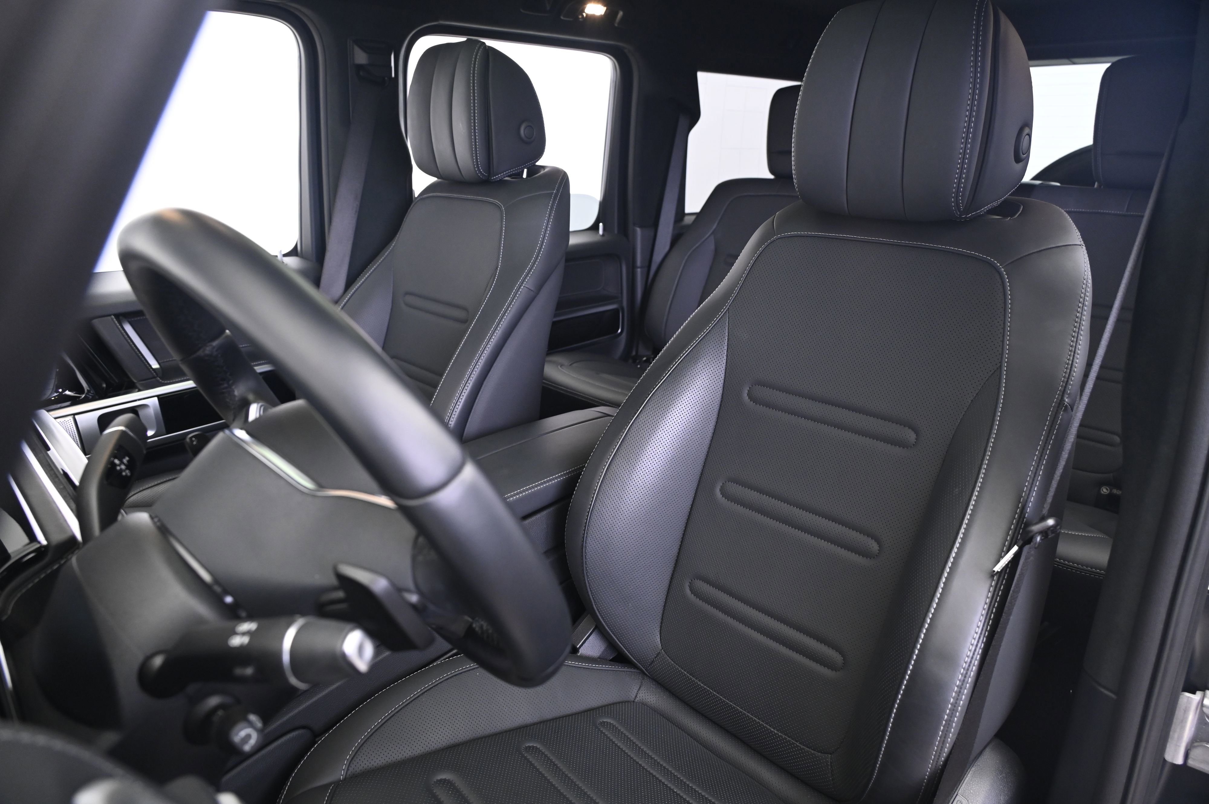 Used 2024 Mercedes-Benz G 550 image 5