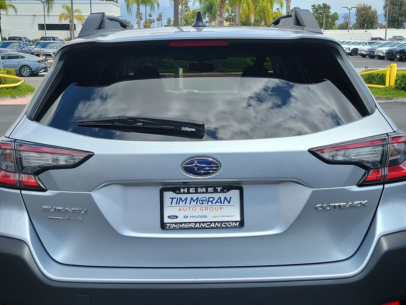 Used 2025 Subaru Outback Premium AWD/4WD image 27