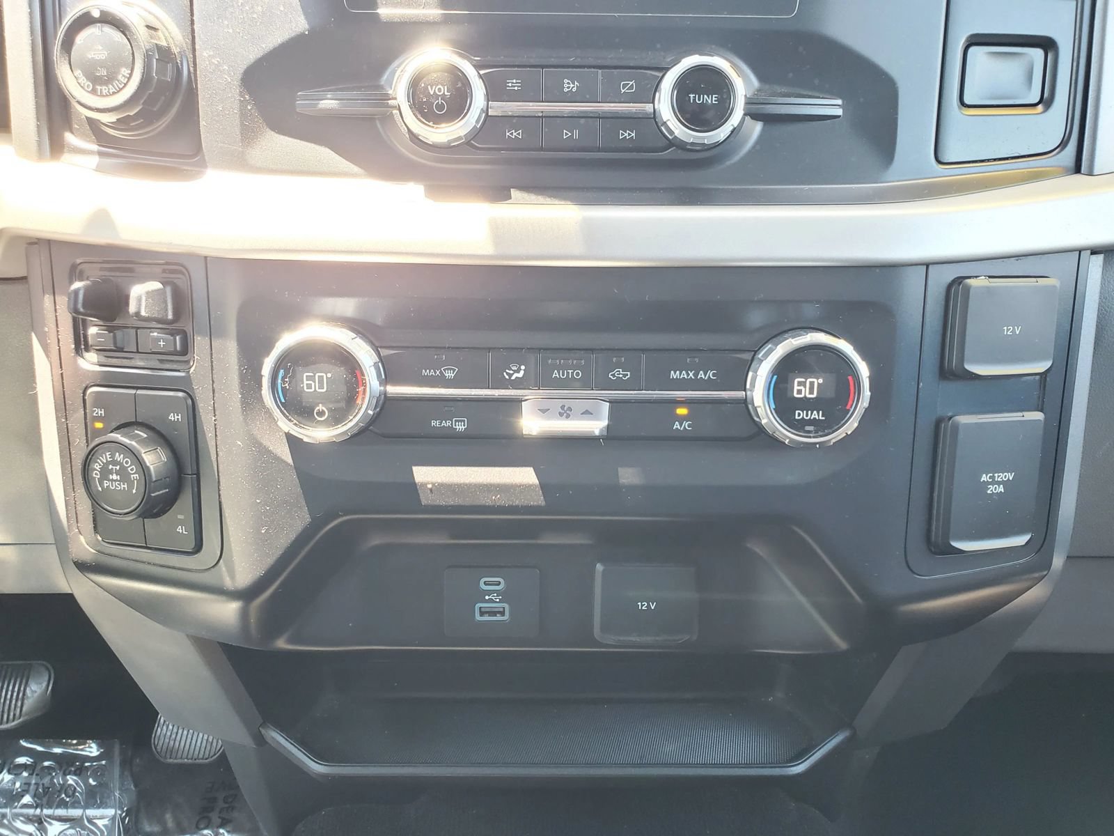 Used 2021 Ford F150 XLT w/ Equipment Group 301A Mid AWD/4WD image 29