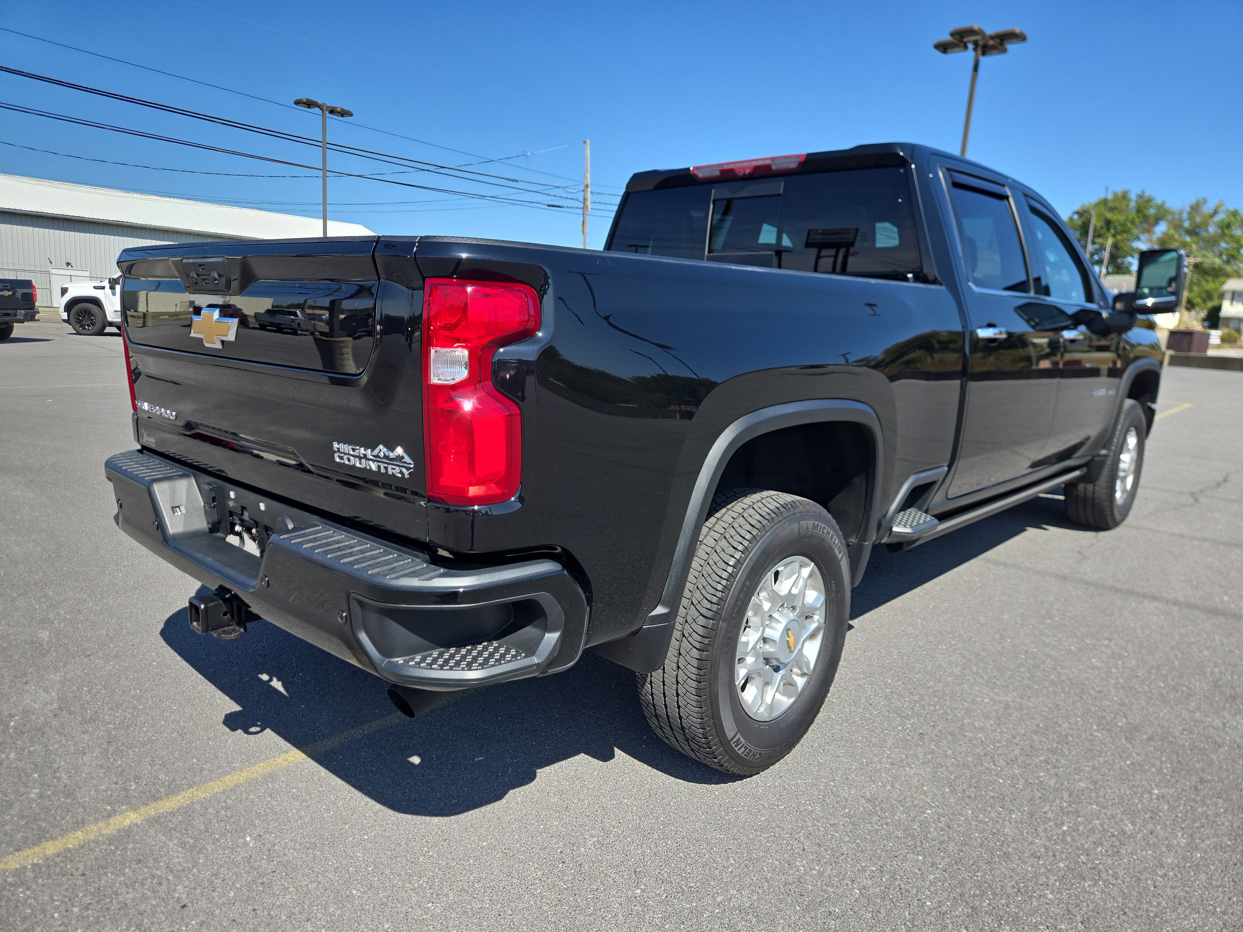 Used 2022 Chevrolet Silverado 2500 High Country w/ Z71 Off-Road Package video 3