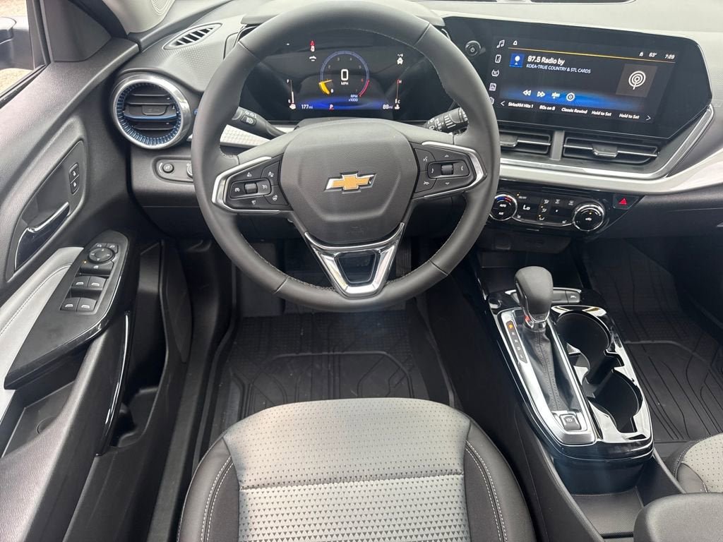 New 2026 Chevrolet Trax LT w/ Driver Confidence Package FWD image 15