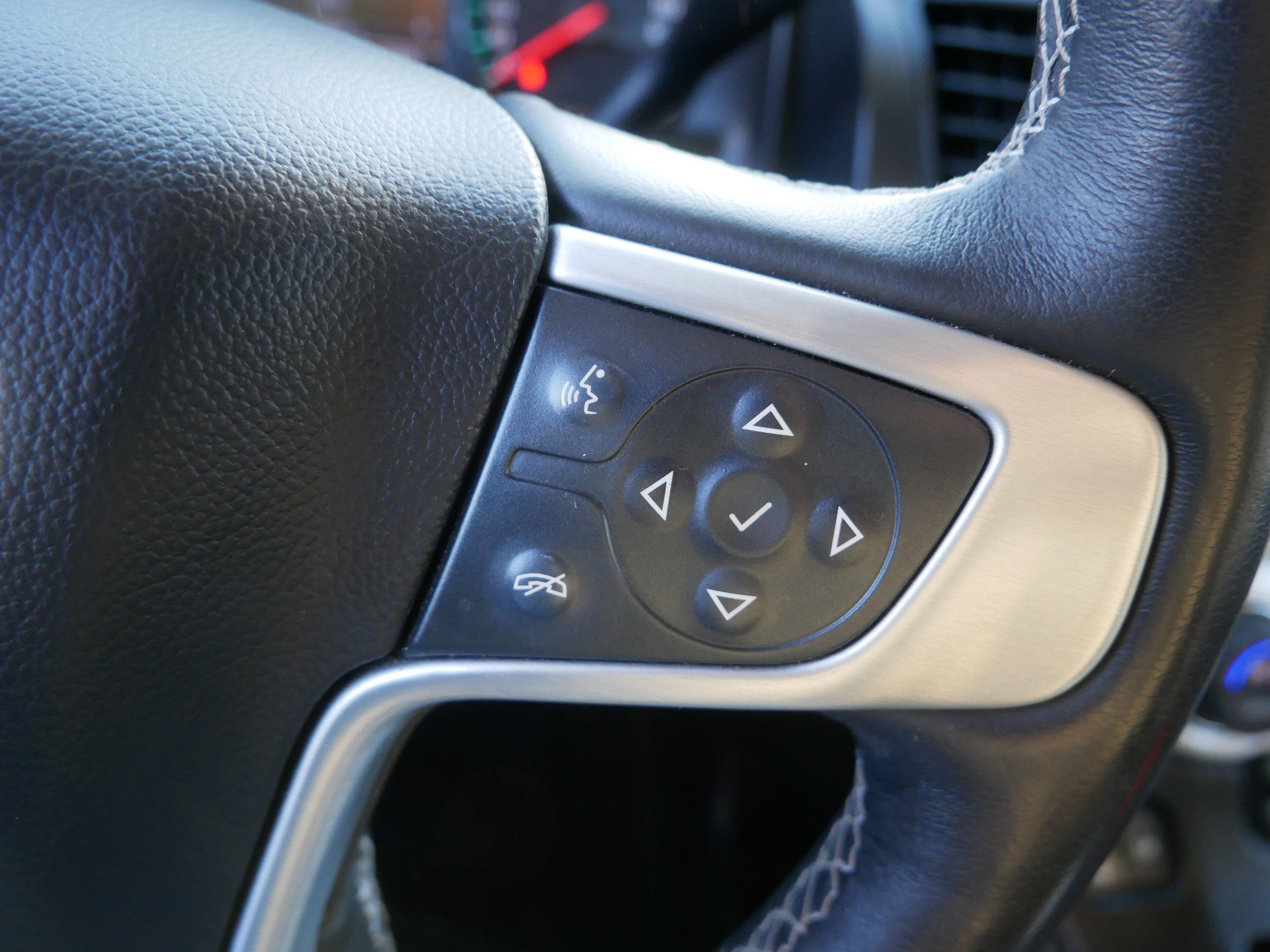 Used 2017 GMC Yukon SLT w/ HD Trailering Package image 26