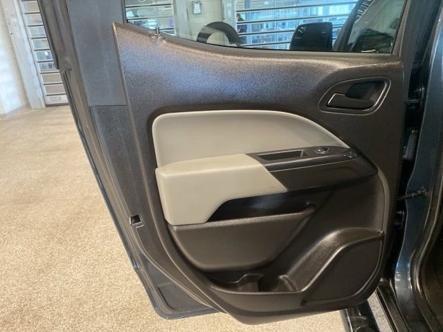 Used 2018 Chevrolet Colorado W/T w/ WT Convenience Package RWD image 25