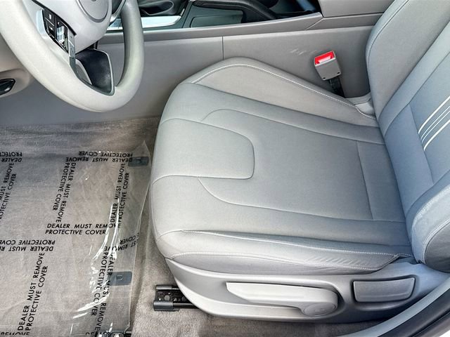 Used 2024 Hyundai Elantra SEL image 20