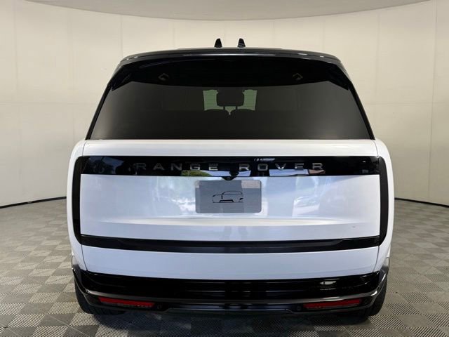 Certified 2024 Land Rover Range Rover Long Wheelbase SE AWD/4WD image 9
