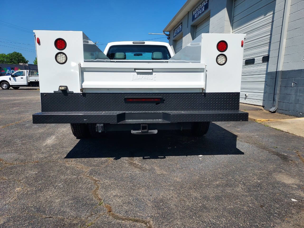 Used 2015 Ford F350 XL RWD image 3
