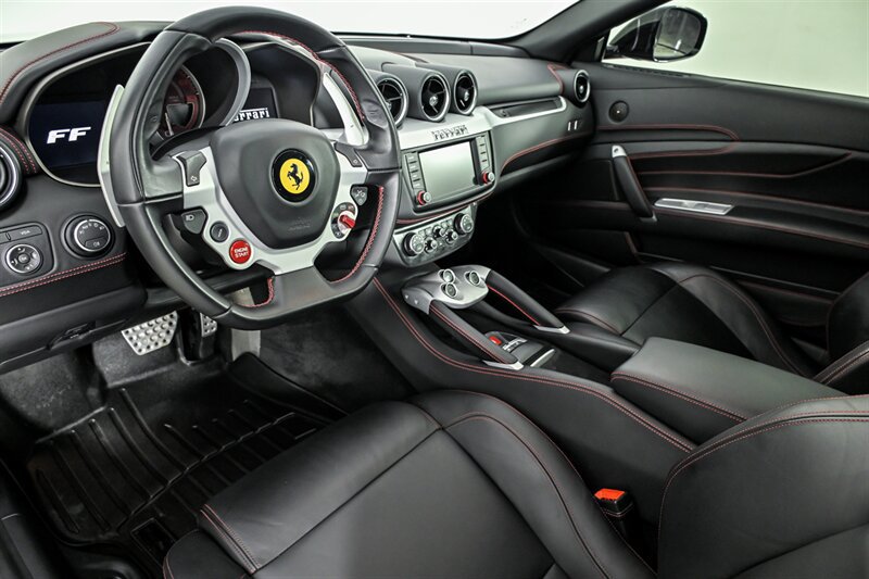 Used 2016 Ferrari FF AWD/4WD image 15