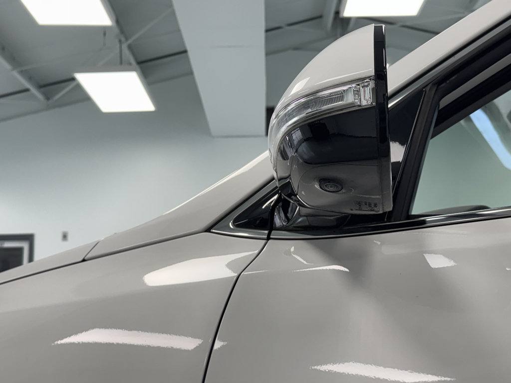 Used 2018 Hyundai Santa Fe AWD w/ SE Ultimate Tech Package 03 image 11