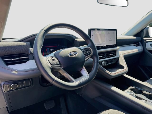 New 2026 Ford Explorer Active AWD/4WD image 7