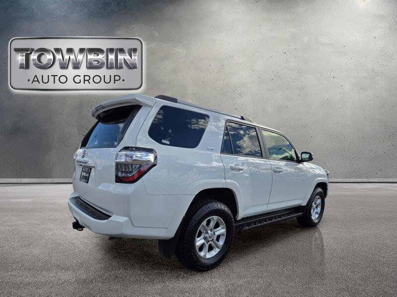 Used 2023 Toyota 4Runner SR5 Premium w/ Moonroof Package AWD/4WD image 5