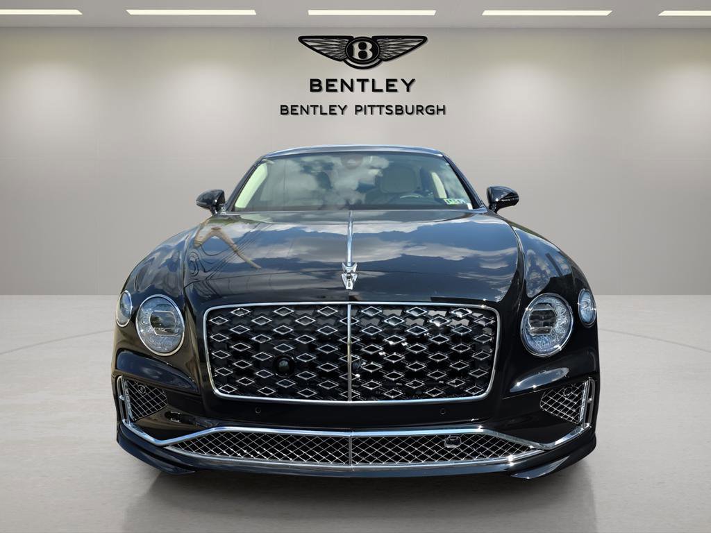 New 2025 Bentley Flying Spur Plug-In Hybrid image 2