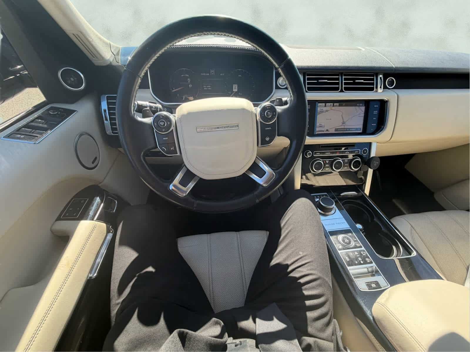 Used 2014 Land Rover Range Rover Long Wheelbase Supercharged AWD/4WD image 11